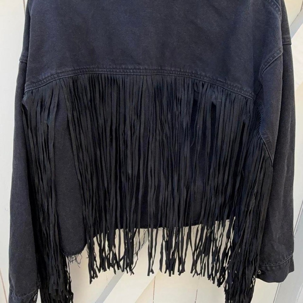 Forever 21 black fringe denim jacket women's large